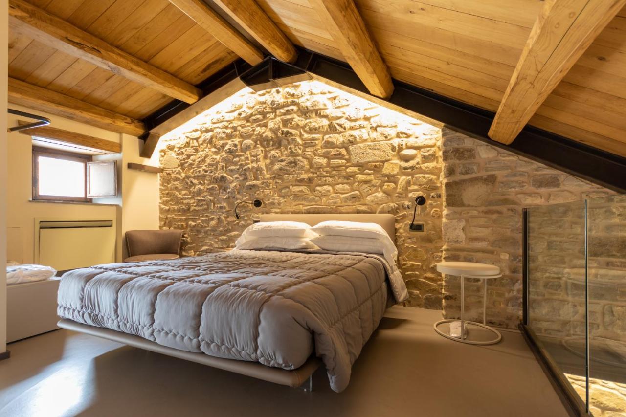 Borgotufi Albergo Diffuso Castel del Giudice Exterior photo