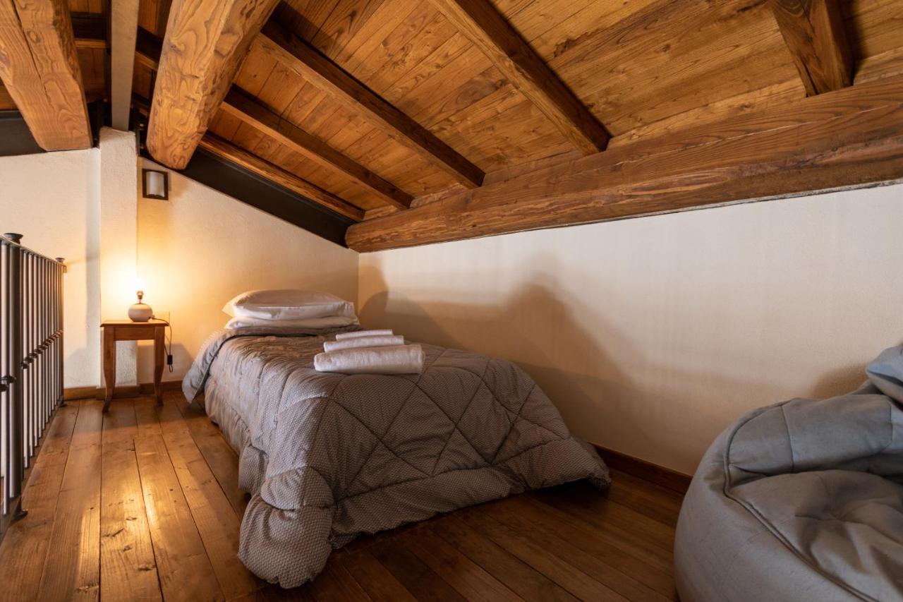 Borgotufi Albergo Diffuso Castel del Giudice Exterior photo