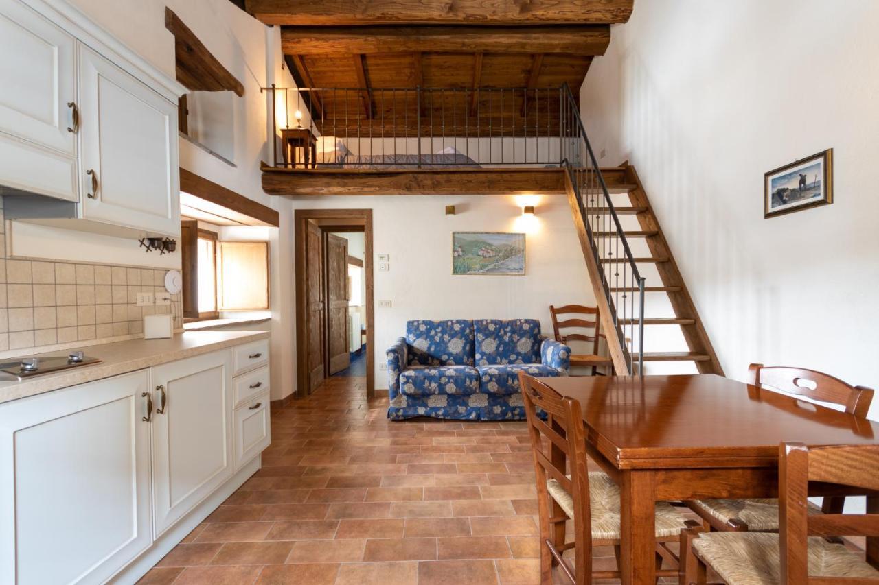 Borgotufi Albergo Diffuso Castel del Giudice Exterior photo