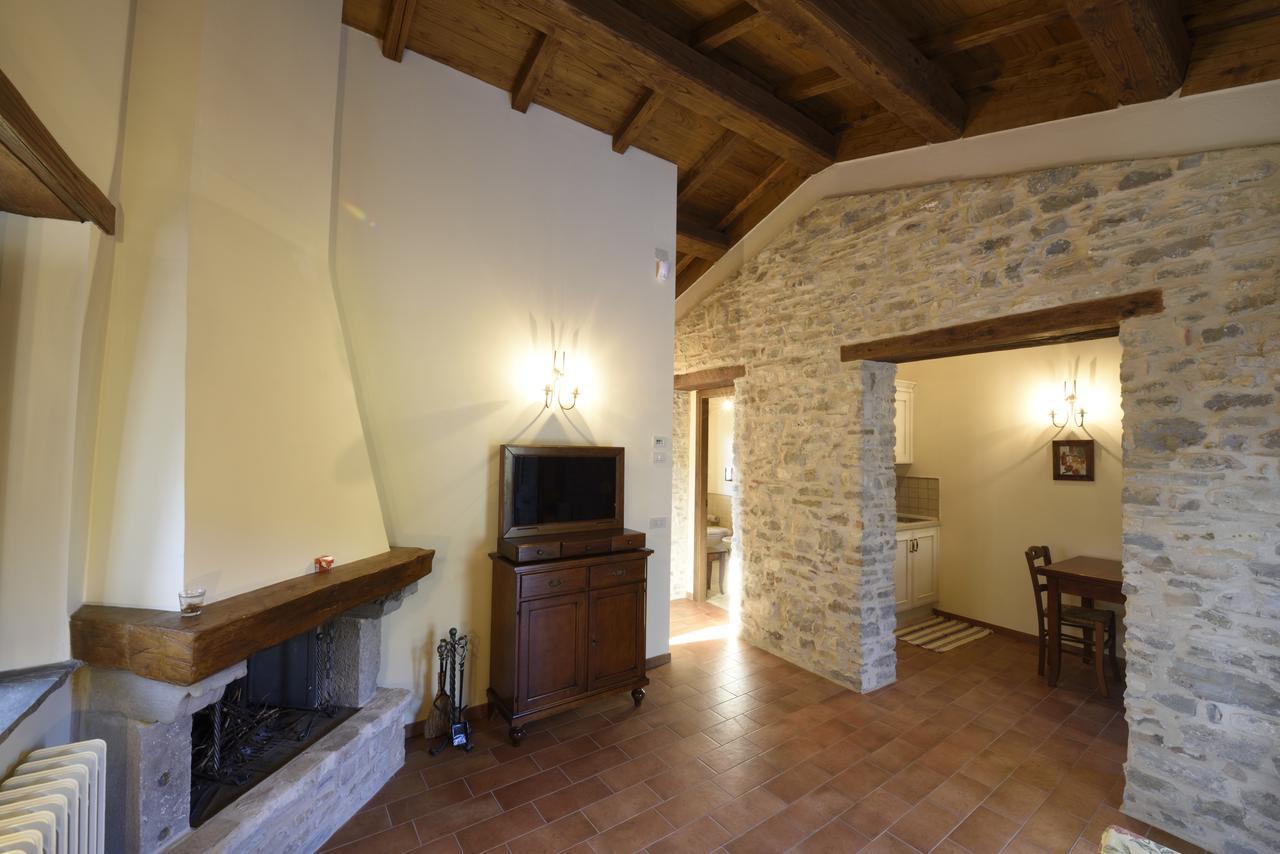 Borgotufi Albergo Diffuso Castel del Giudice Exterior photo