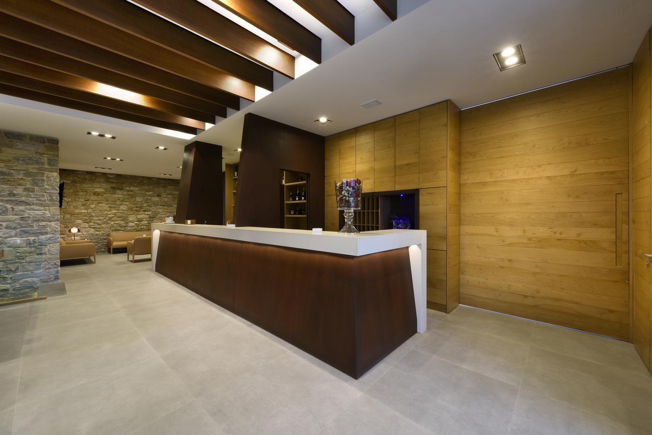Borgotufi Albergo Diffuso Castel del Giudice Exterior photo