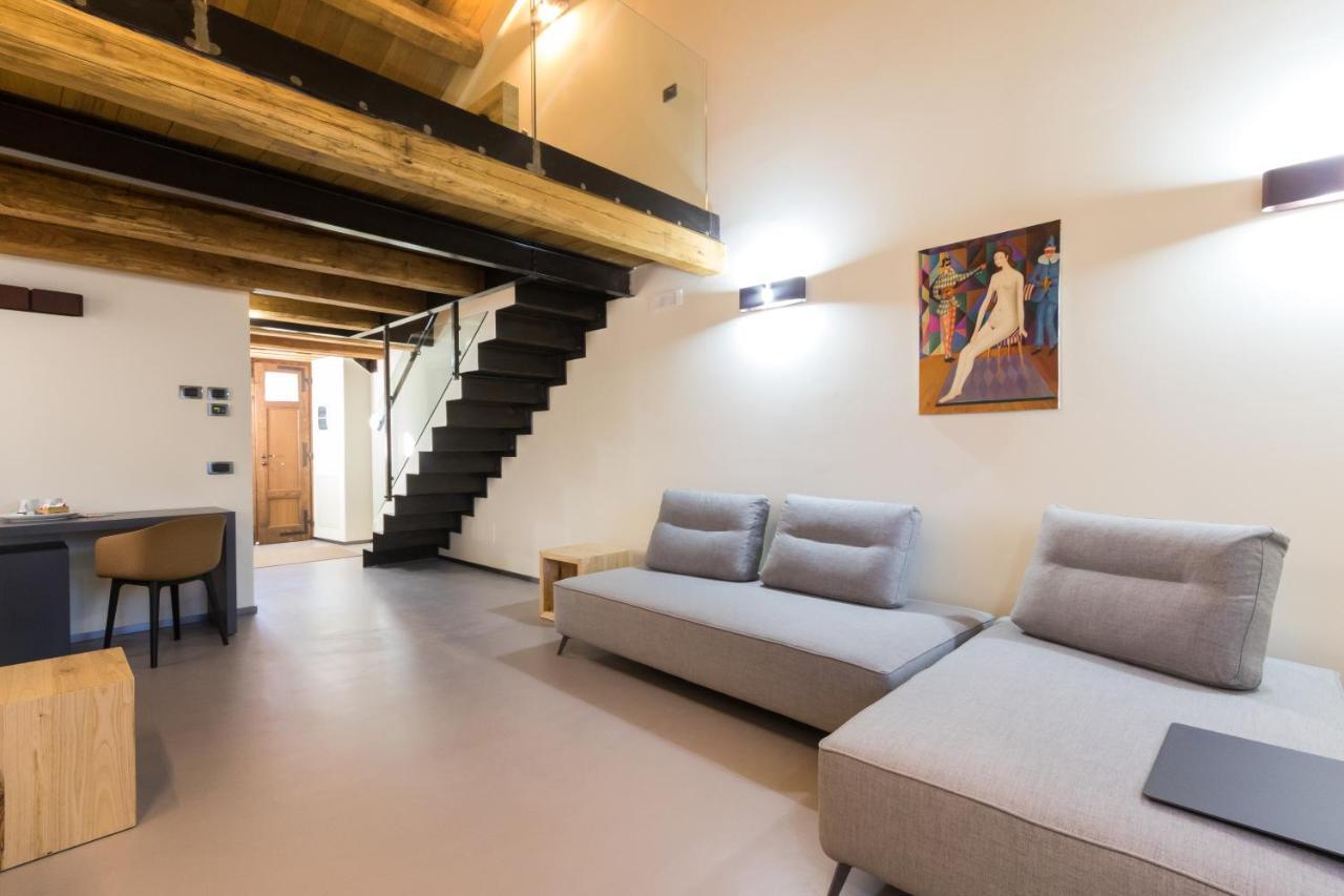 Borgotufi Albergo Diffuso Castel del Giudice Exterior photo